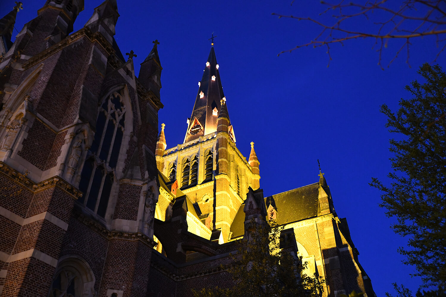 Jongeren-aanbidding met Ontmoetingsmoment